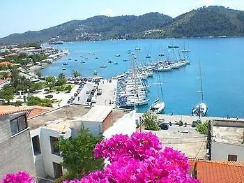 Babis Skiathos Town