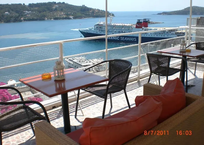 Babis Skiathos Town