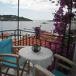 Babis 2* Skiathos Chora