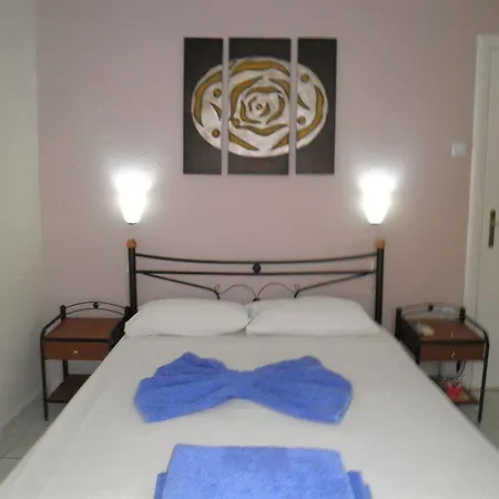 Babis Hotel 2*