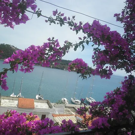 Babis Skiathos Town